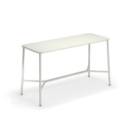 Mange debout YARD Emu