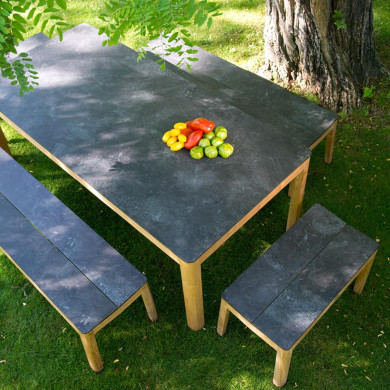 LES JARDINS TEKURA Table