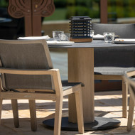 Lampe de table solaire TEKURA Les Jardins