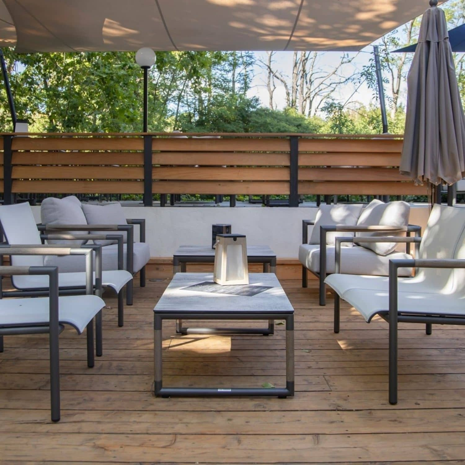 Table Basse BASTINGAGE 80 x 80 cm Les jardins