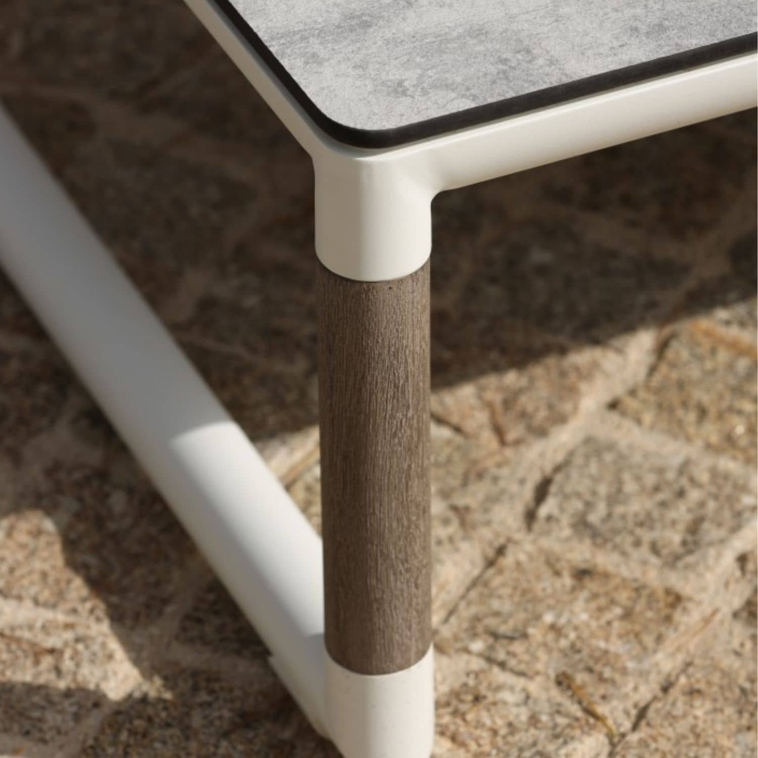 Table Basse BASTINGAGE 70x35 cm Les jardins