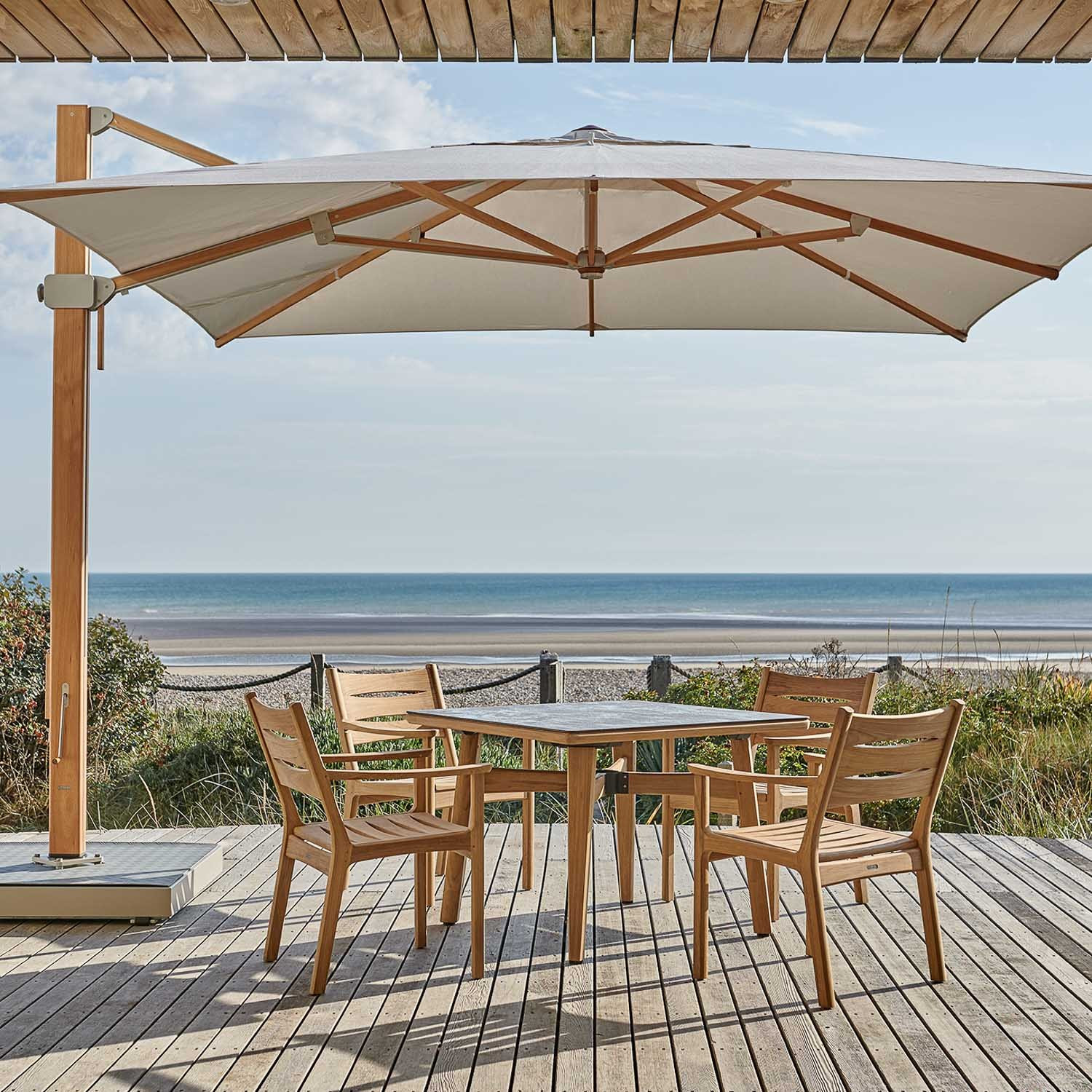 Fauteuil en teck MONTEREY Barlow Tyrie