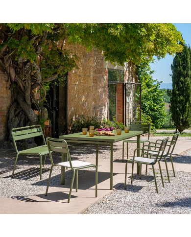 Emu STAR 160 x 90 cm table