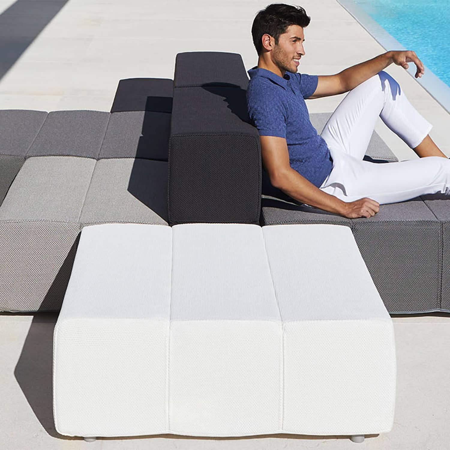 TABLET ottoman Vondom