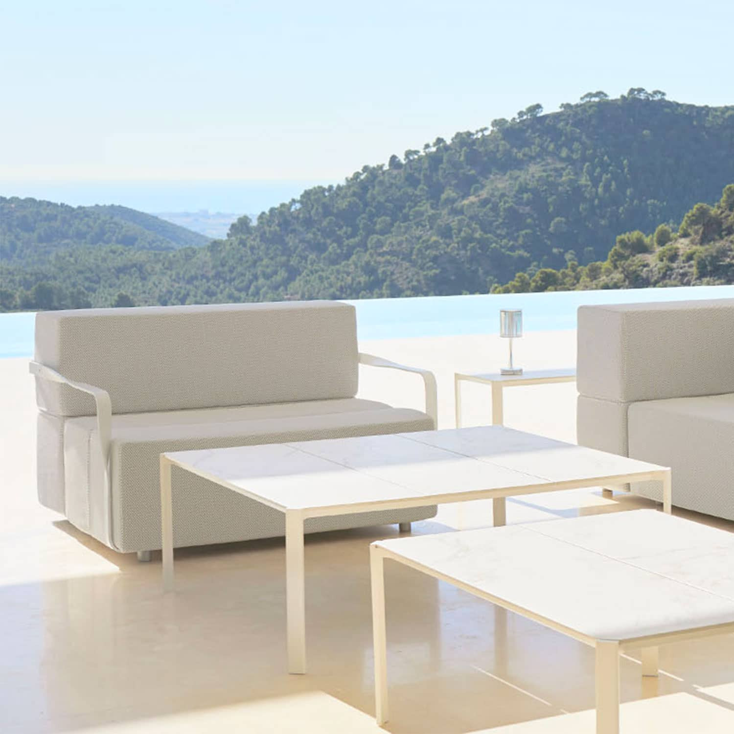 TABLET lounge armchair Vondom
