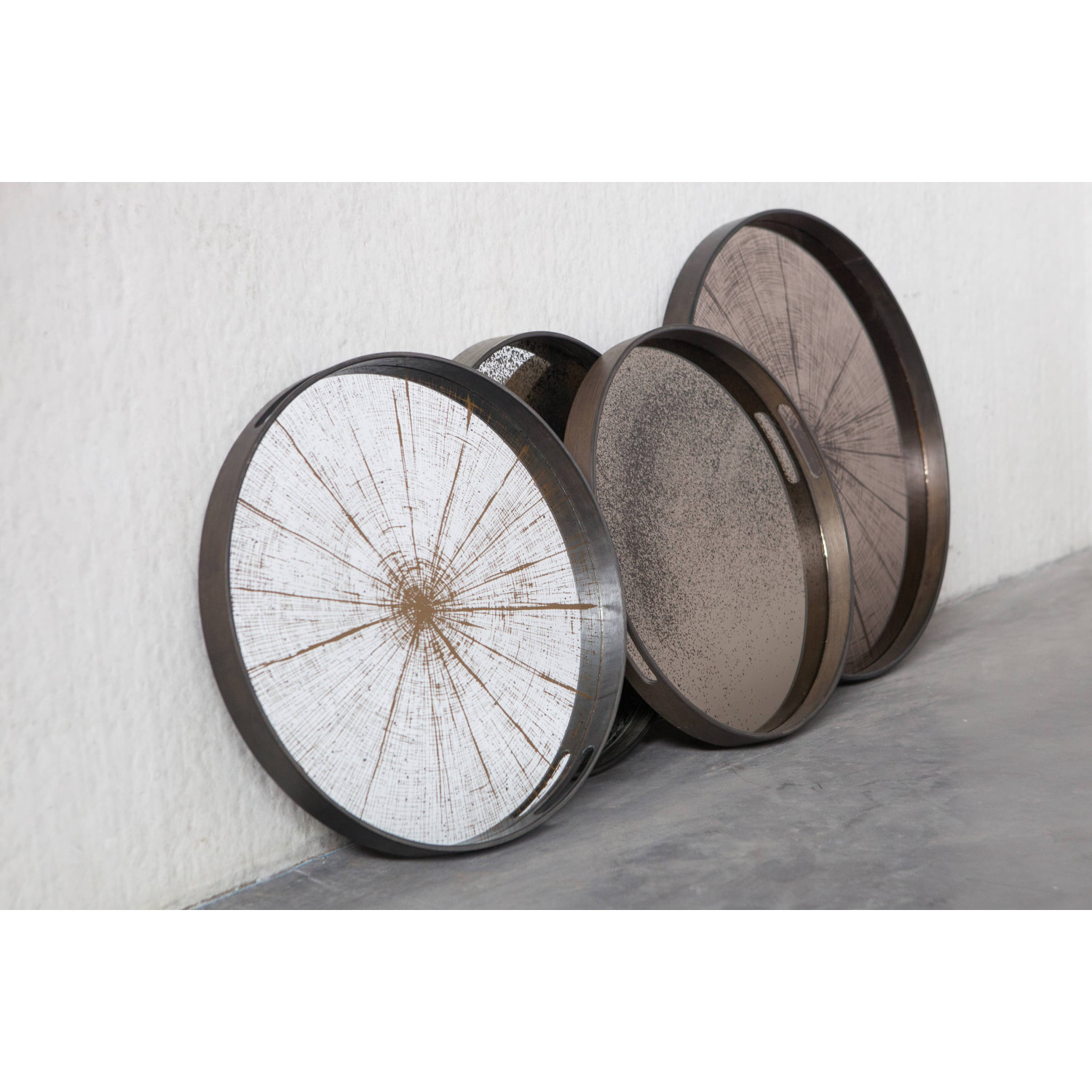 Plateau en miroir SLICE Bronze Ø61cm Ethnicraft