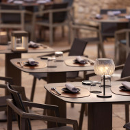 Lampe de table PALOMA solaire et rechargeable Les Jardins