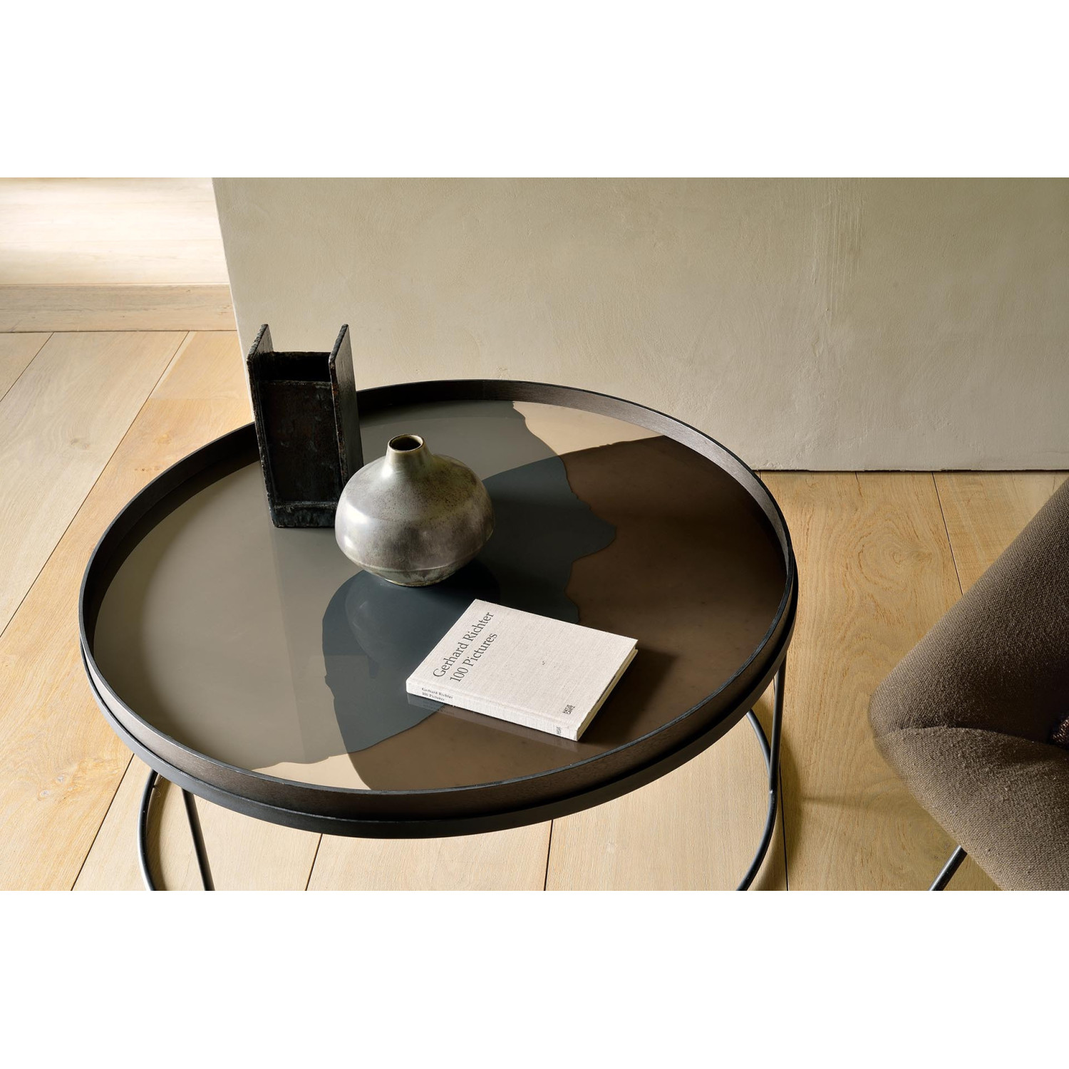 Plateau en verre COMBINED DOTS rond Ethnicraft