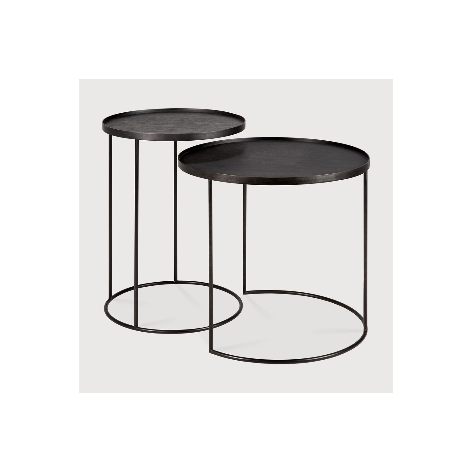 Set de tables d'appoint rondes à plateaux S et L Ethnicraft