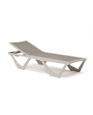 Vondom VOXEL sunlounger