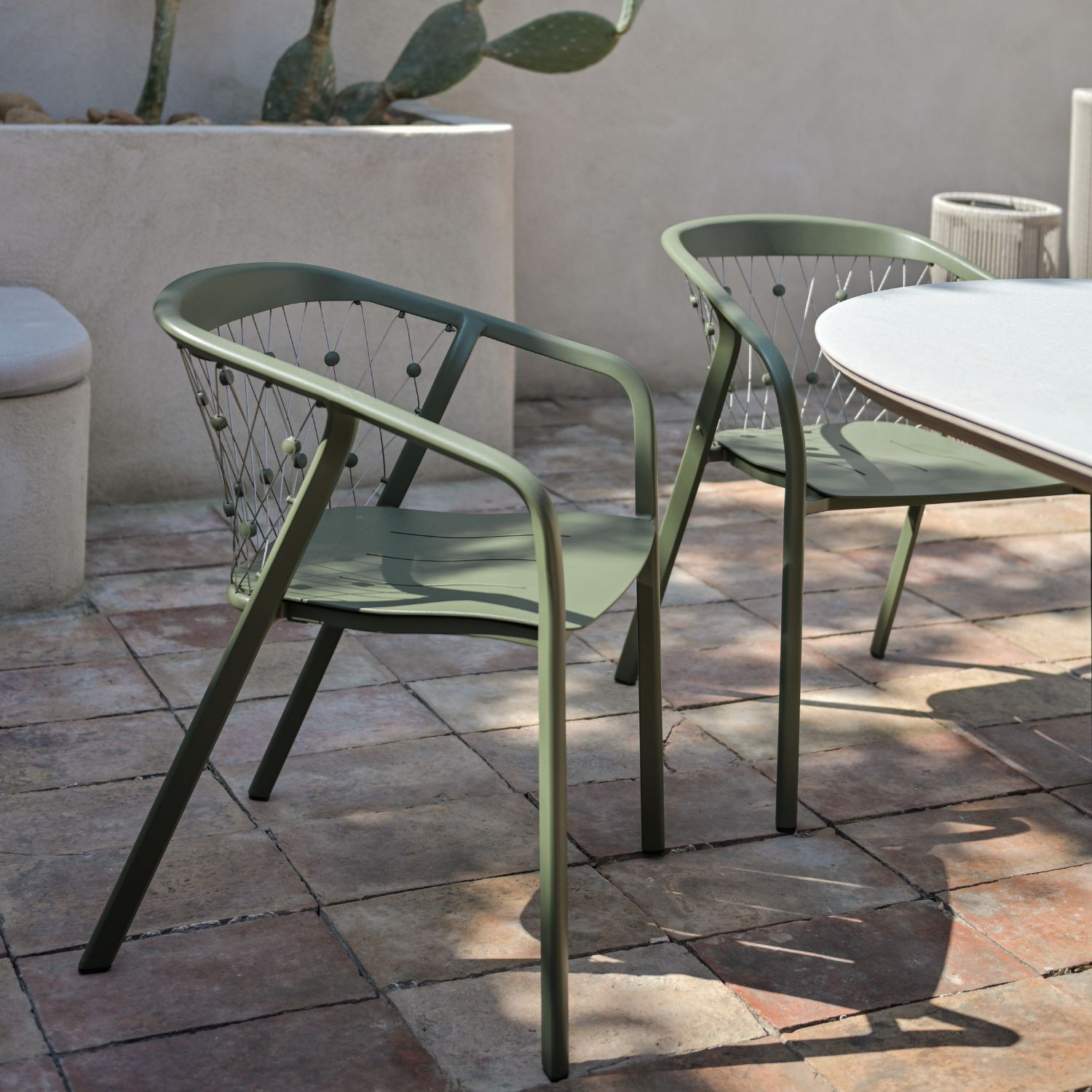 Les Jardins CHESTER stacking armchair