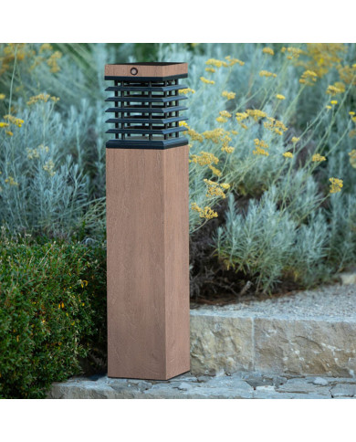 TEKURA solar pathway light to plant or seal Les Jardins