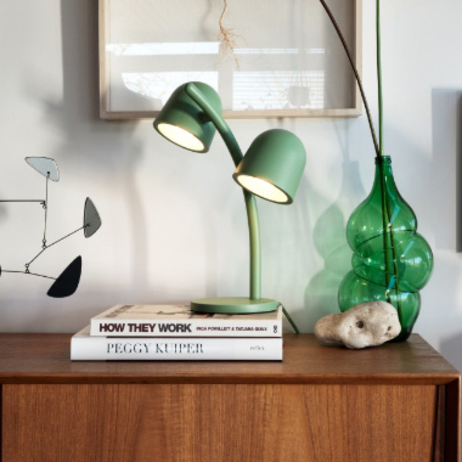 LITTLE LEBOW Grasshopper Green table lamp Fatboy