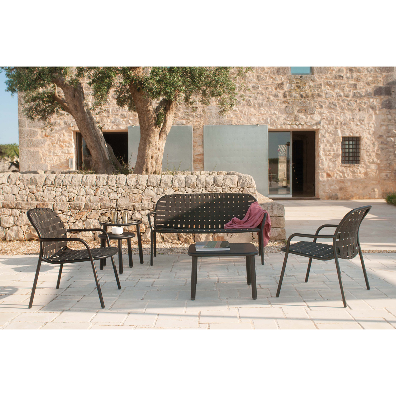 EMU YARD Low Armchair