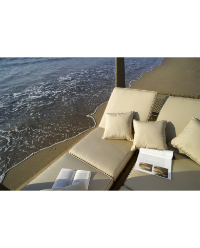 LES JARDINS ZAYO Bed